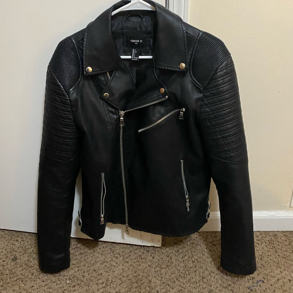 Men’s leather biker jacket